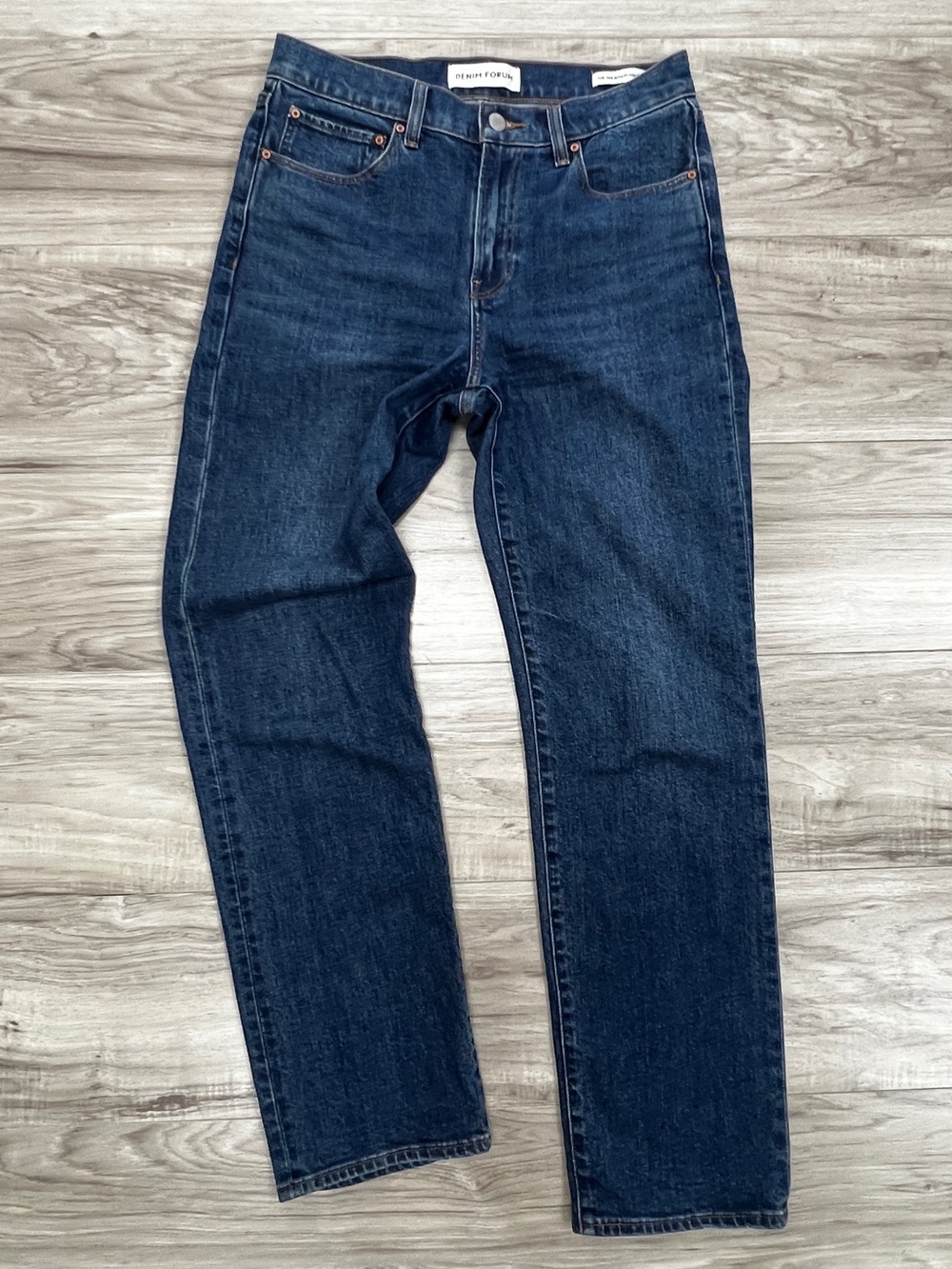 Denim Forum The 90s Sculpt Mid Rise Straight Jeans Blue Size 28